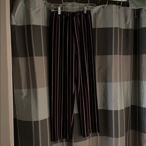 Brandy Melville cropped pants